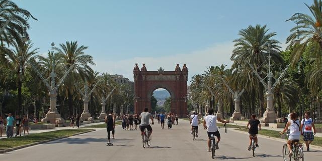 Велосипедисты в Барселоне