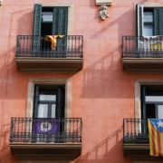 Окна Барселоны