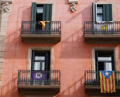 Окна Барселоны